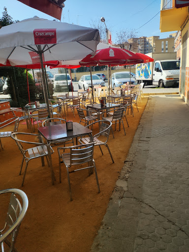 10118 bar las macetas de triana 1