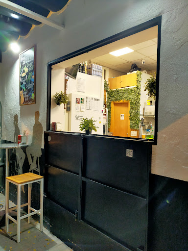 10157 bar llama viva