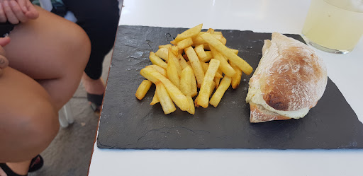 10284 bar maruja tapas copas 1