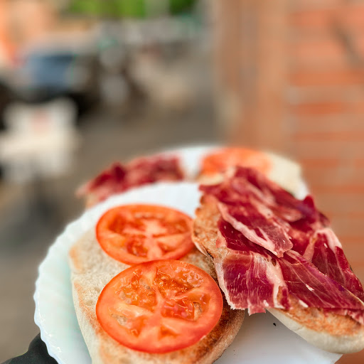 10466 bar pena sevillista el fontanal 1