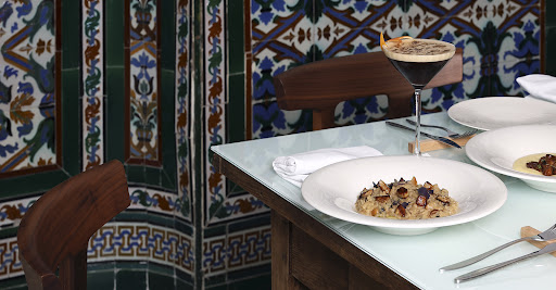 10531 bar plaza restaurante 1