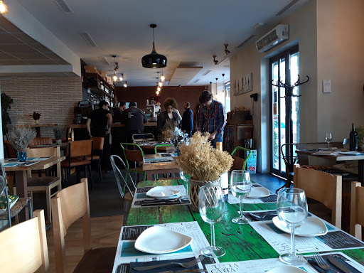 10678 bar restaurante fuera de carta bermejales