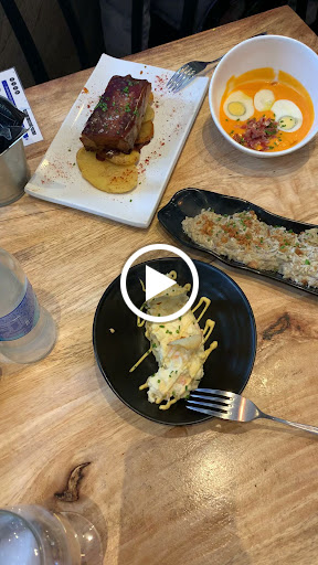 11106 bar tipico barra de tapas 1