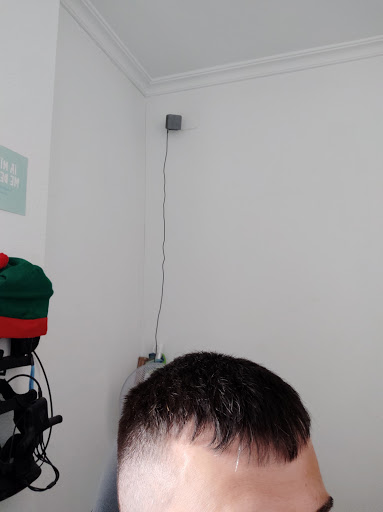 11285 barberia adrian estevez 1