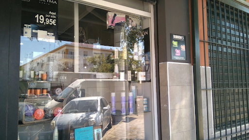 11373 barberos peluqueria arroyo