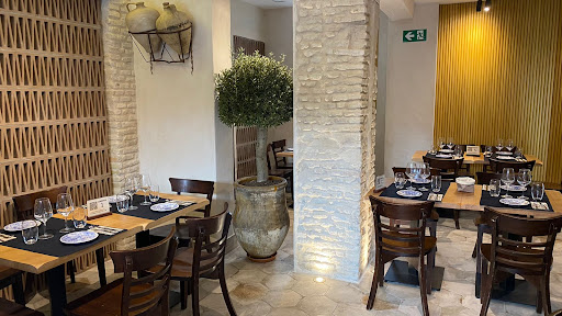 11849 bodega asador la pitarra heliopolis 1