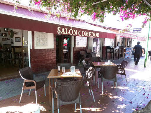 11849 bodega asador la pitarra heliopolis