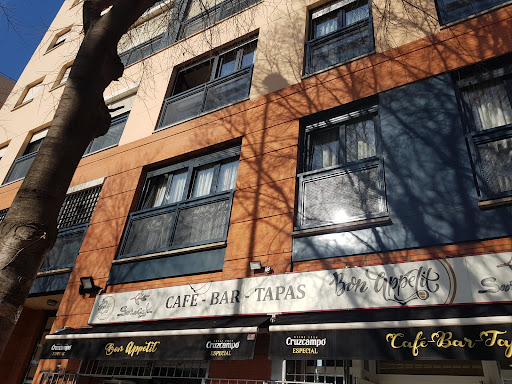 12368 bon appetit cafe bar tapas 1