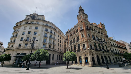 12969 c. joaquin guichot 5 3o 1