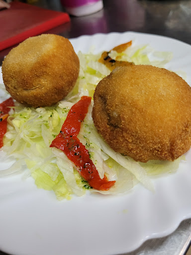 13220 cafe bar chipiona 1