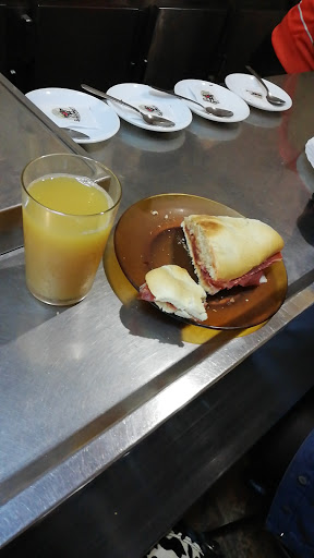 13420 cafe bar perez