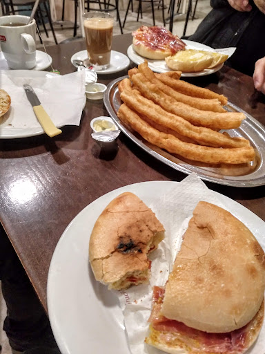 13604 cafe los pilares bar