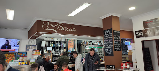 13720 cafe bar el barrio 1