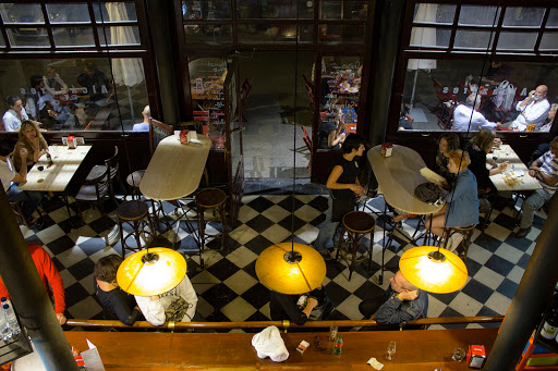 13731 cafe bar los alcazares