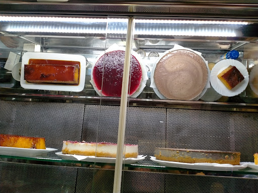 13769 cafebar el paraiso 1