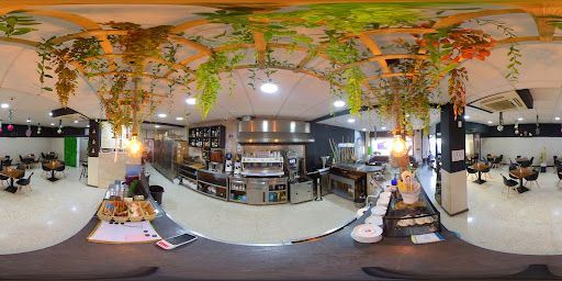 14087 cafeteria el buda 1