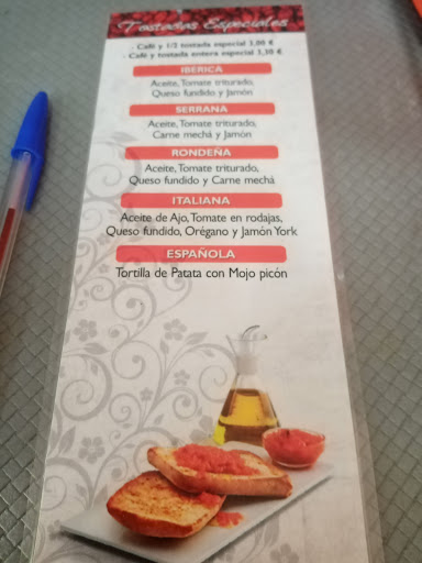 14301 cafeteria la media luna 1