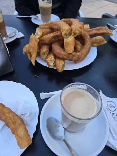 14359 cafeteria luisa