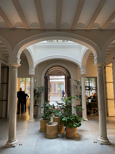 14426 cafeteria placido y grata