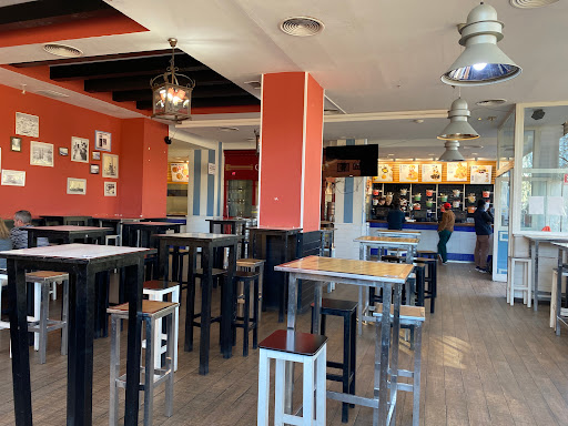 15877 cerveceria 100 montaditos