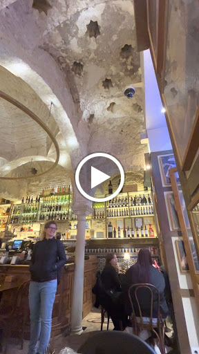 16156 cerveceria giralda bar 1