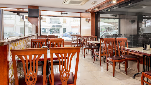 16684 chocolatier virgen de los reyes