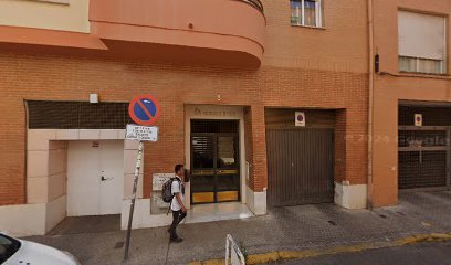 16840 clau studio salon unisex 1