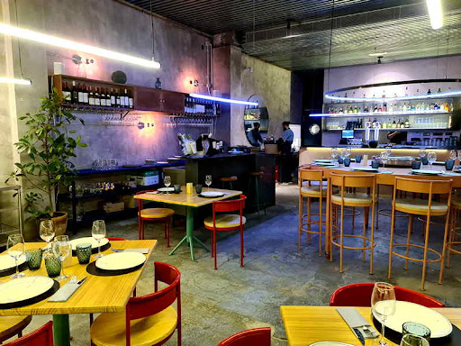 17882 desacato restaurante sevilla