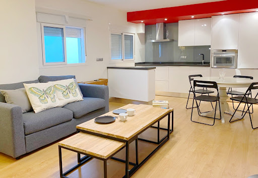 20041 eva recommends plaza del museo