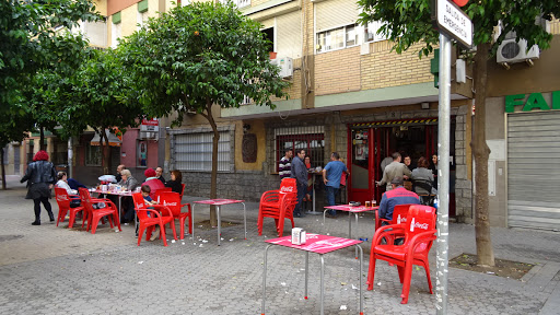 21839 geminis cafe bar