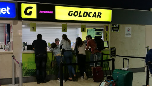 21996 goldcar seville airport