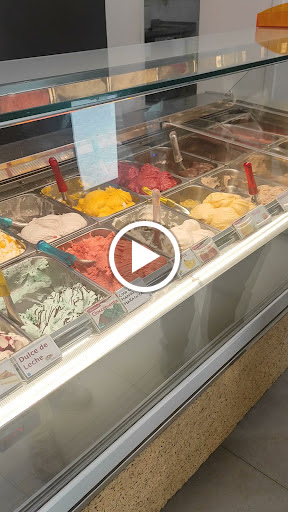 22533 heladeria freskura 1