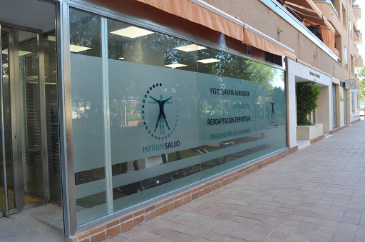 23368 initium salud 8211 fisioterapia y osteopatia