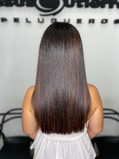 24062 jesus gutierrez peluqueros 1