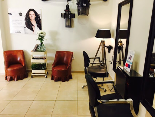 24616 ku4tro c peluqueros