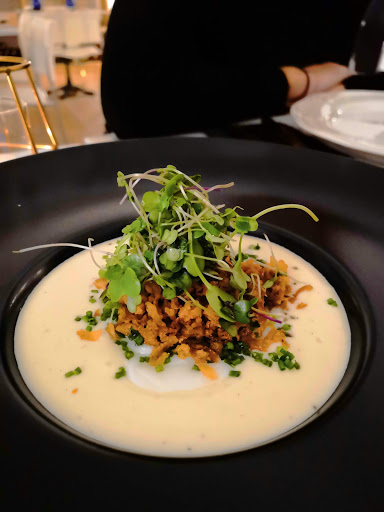 24688 lartisan bistro