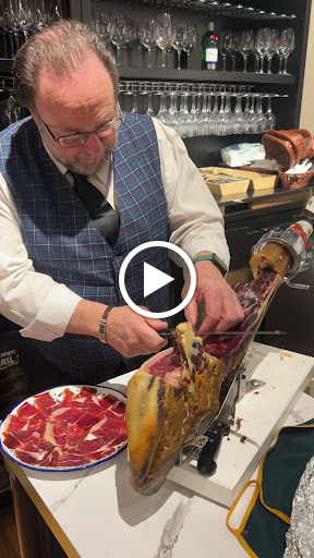 25054 la canera buhaira restaurante en sevilla 1