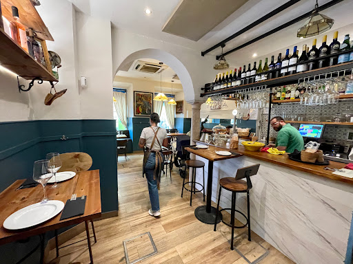 25154 la cayetana restaurante sevilla