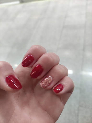 27041 manicuore sevilla 1