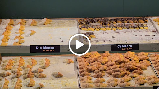 27078 manolo bakes 1