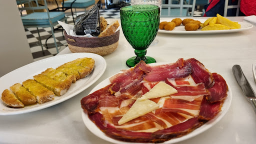 27087 manolo leon plaza del duque 1