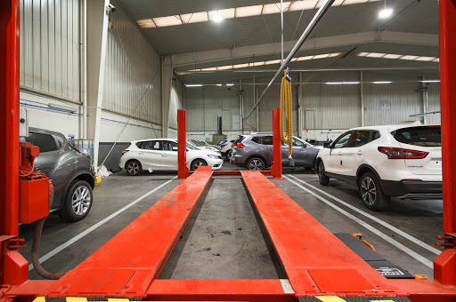 28960 nissan divesan · vanauto