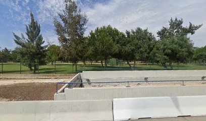 29873 parking c.c. lagoh sevilla acceso a parking subterraneo desde avenida de las razas 1