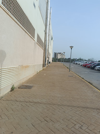 29942 parking gym pool