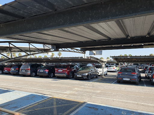 29976 parking larga estancia p2 8211 aeropuerto de sevilla svq