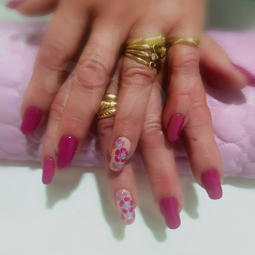 30420 peluqueria estetica coral 1