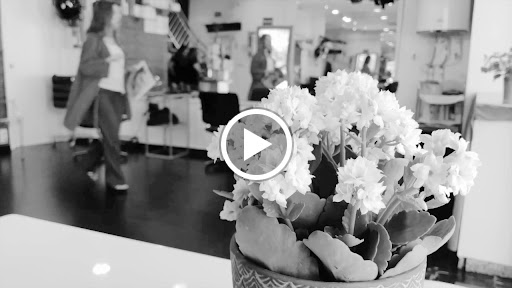 30989 peluqueria lyonelle 1