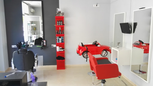 31013 peluqueria manuel mesa peluqueros