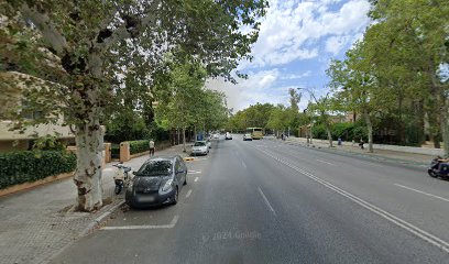 32048 place parking 1