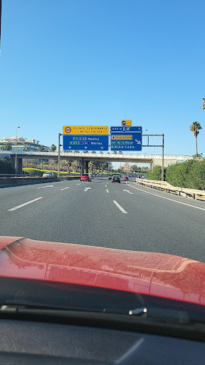 32483 private hospital consultation viamed st. angela de la cruz